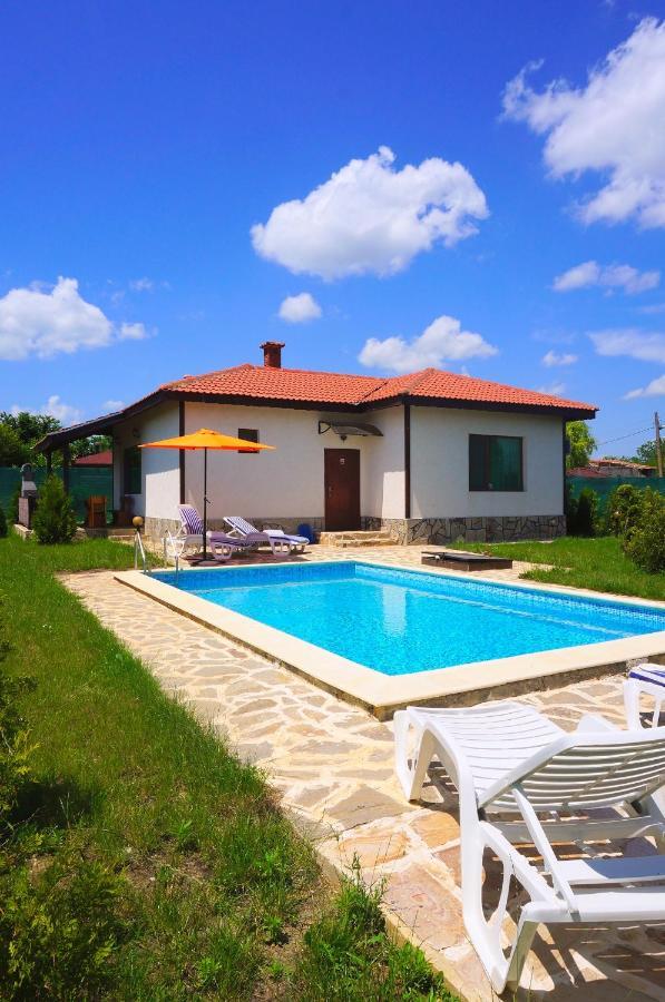 Вила Едем - Villa Edem - Beach Bolata Area Bŭlgarevo المظهر الخارجي الصورة